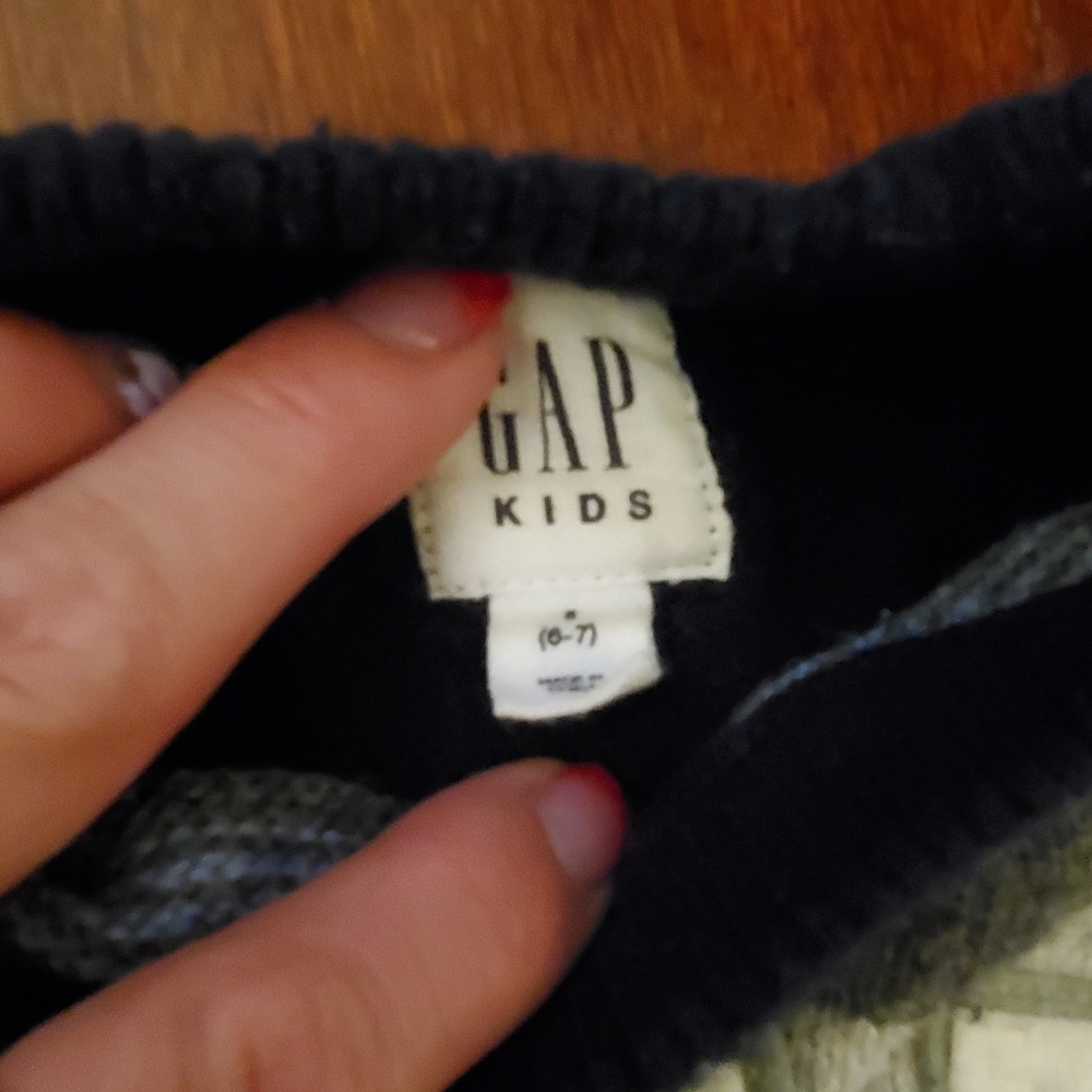Sweater - Picture 2 of 2